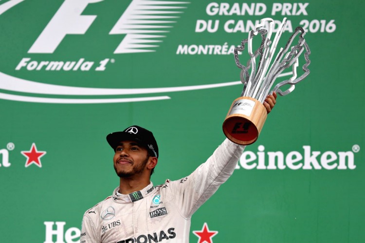 Mais um domingo no parque para Hamilton em Montréal (Mark Thompson/Getty Images/AFP)